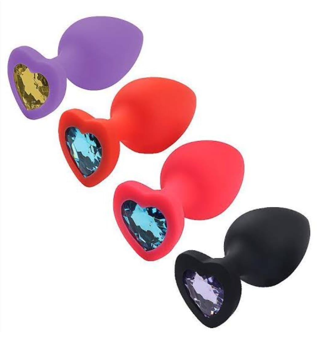 PLUG ANAL DE SILICONE COM PEDRA FORMATO DE CORAÇÃO TAMANHO M MEGA REF 9970